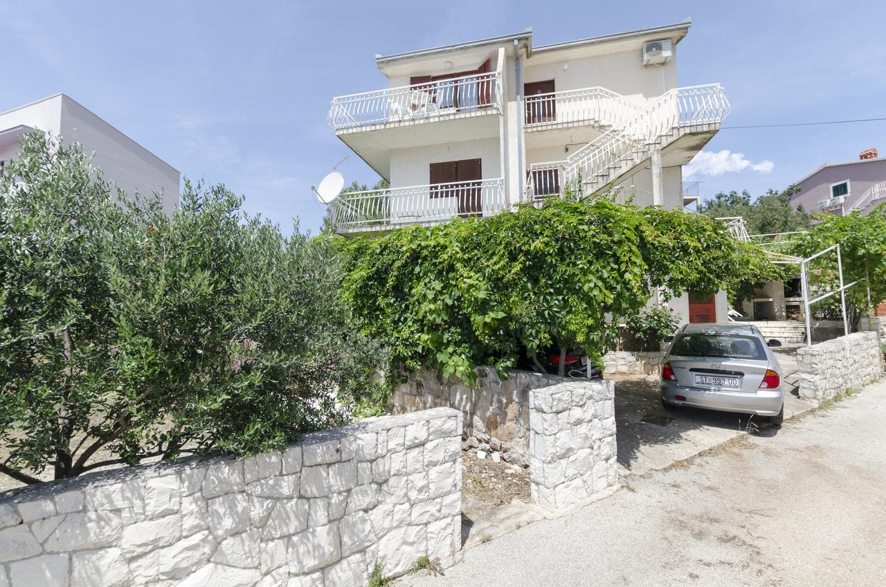 Apartments Mirko Trogir Buitenkant foto