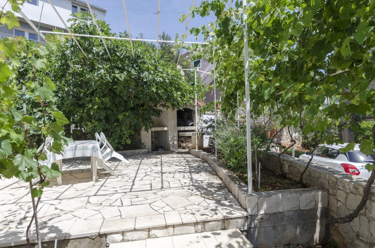 Apartments Mirko Trogir Buitenkant foto