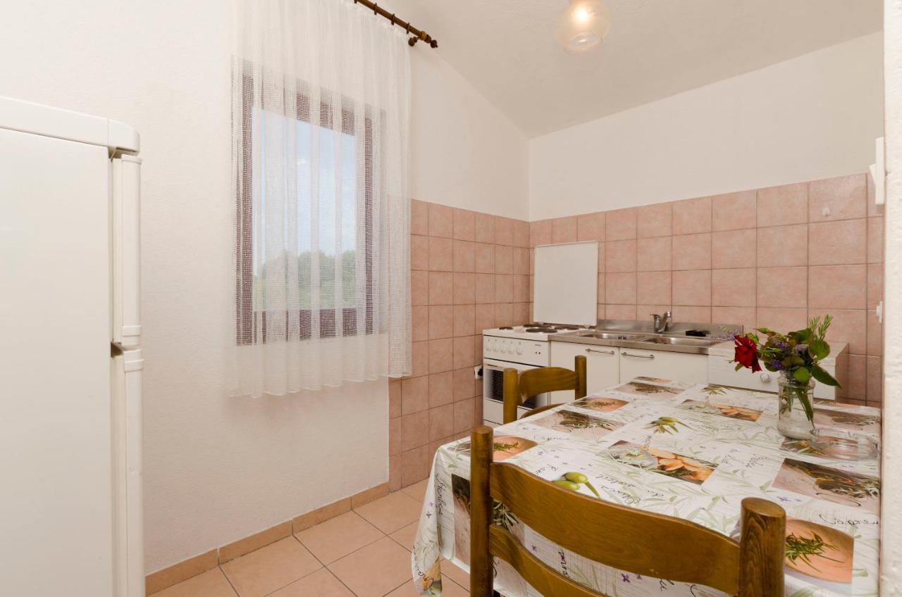 Apartments Mirko Trogir Buitenkant foto